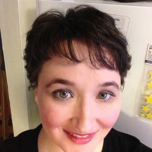 Meet your Posher, Phoebe